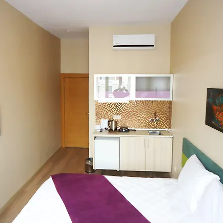 57 Taksim Harbiye 3*